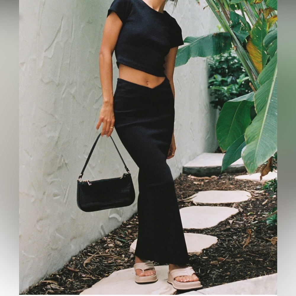 Abigail midi skirt Black